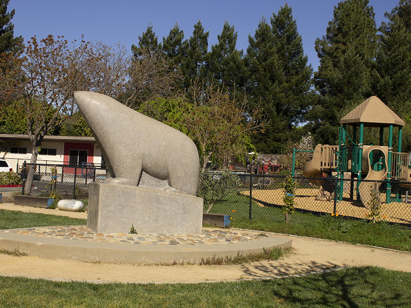 Statue of Gardner Bullis mascot; the grizzly bear